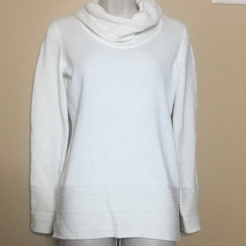 Calvin Klein XS Knitted White Sweater